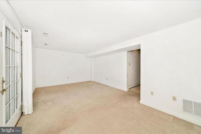 8286 WATERSIDE CT, Frederick, MD 21701