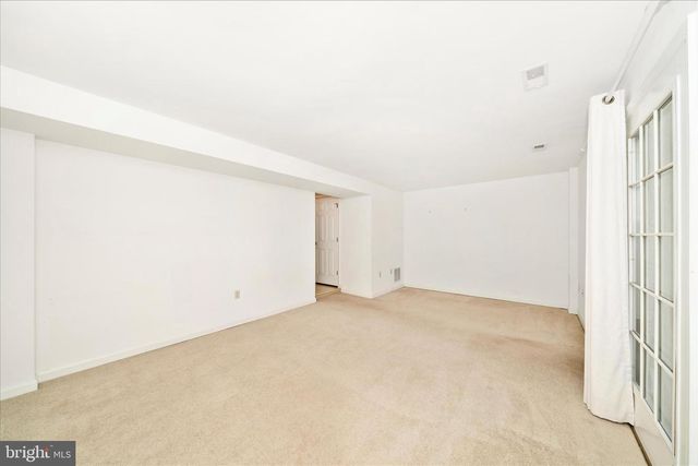 8286 WATERSIDE CT, Frederick, MD 21701