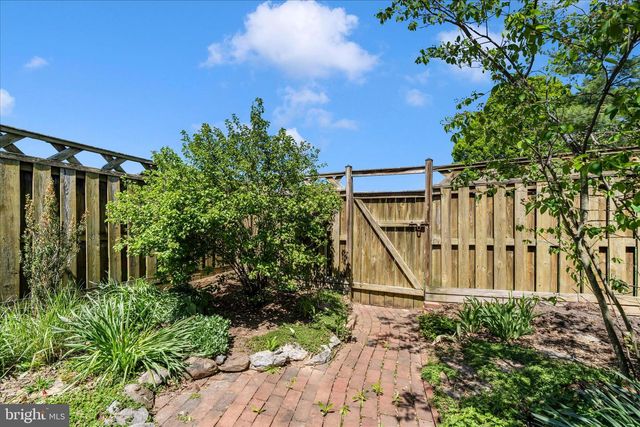 8286 WATERSIDE CT, Frederick, MD 21701