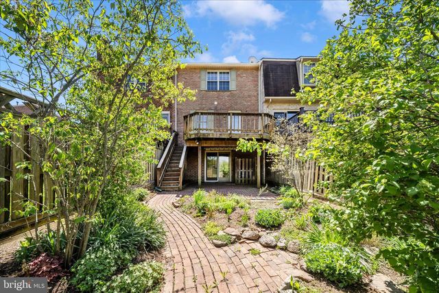 8286 WATERSIDE CT, Frederick, MD 21701