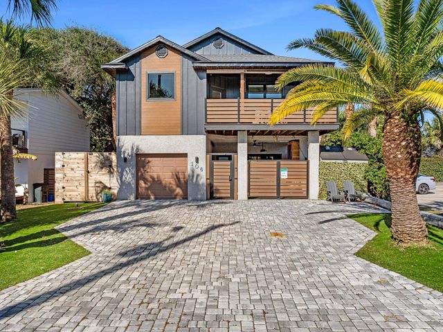 106 E St, St Augustine, FL 32080