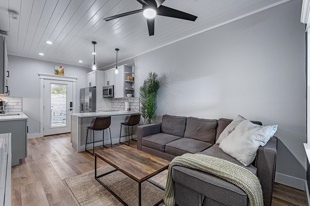 106 E St, St Augustine, FL 32080