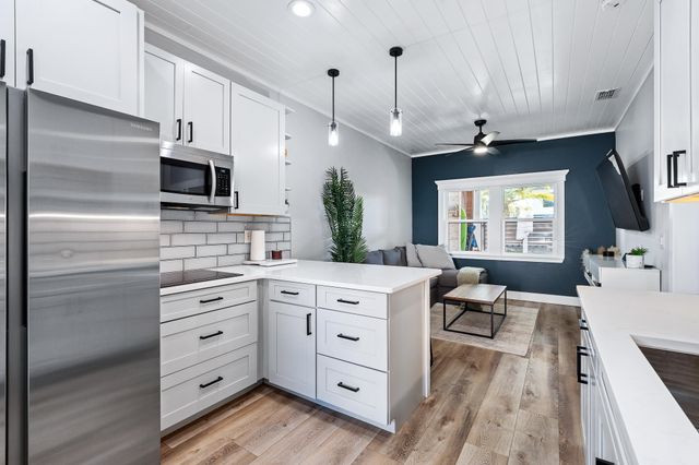 106 E St, St Augustine, FL 32080