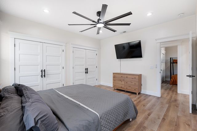 106 E St, St Augustine, FL 32080
