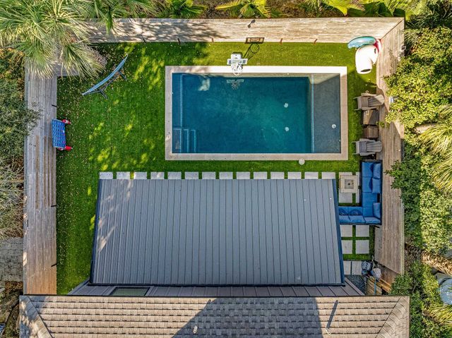 106 E St, St Augustine, FL 32080