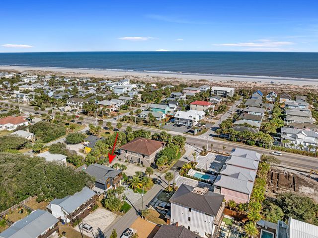 106 E St, St Augustine, FL 32080