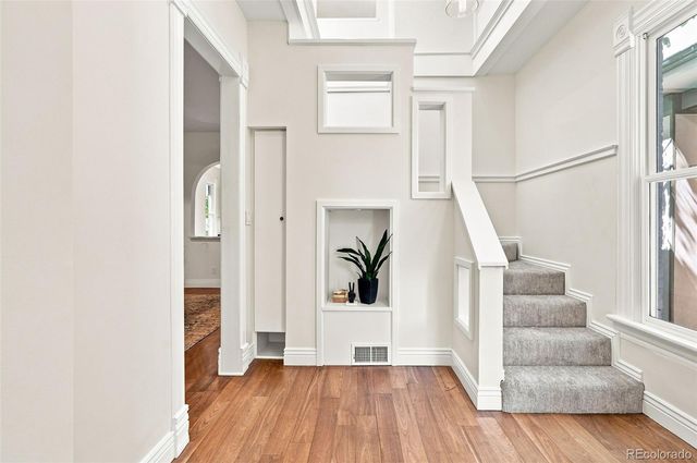2045 N Emerson Street, Denver, CO 80205