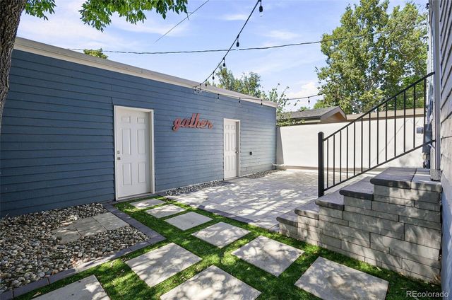 2045 N Emerson Street, Denver, CO 80205