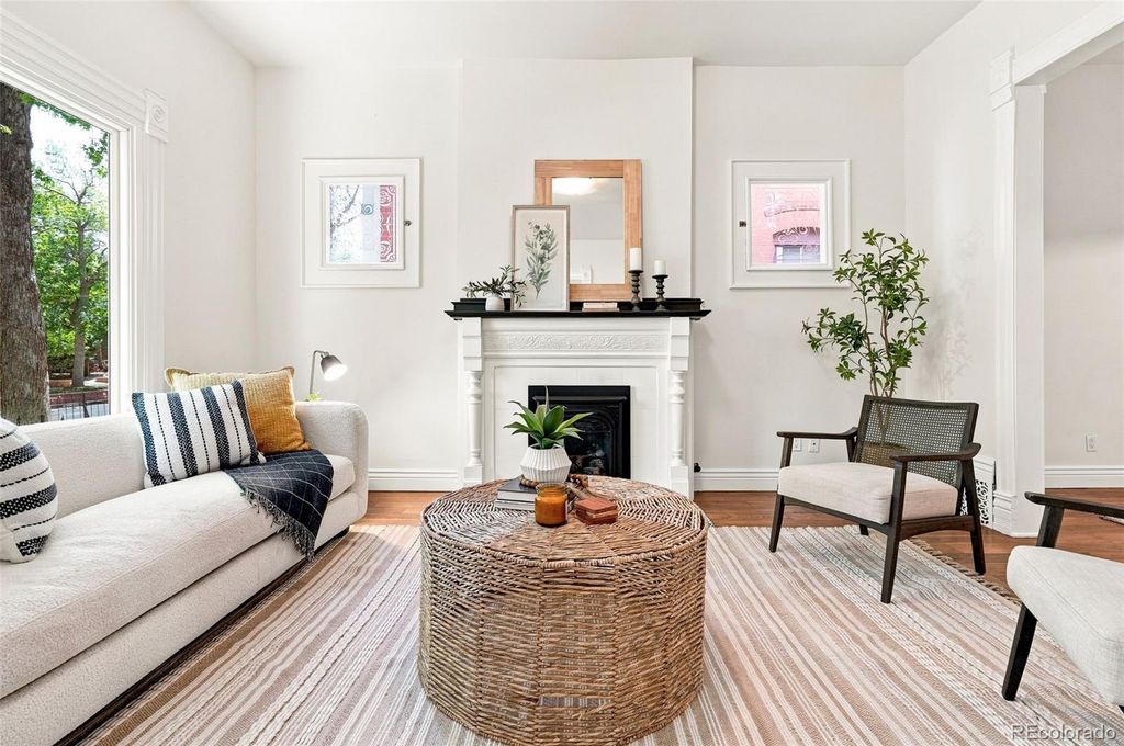 2045 N Emerson Street, Denver, CO 80205
