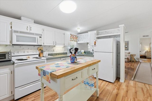 2727 TANAGER LANE, Englewood, FL 34224