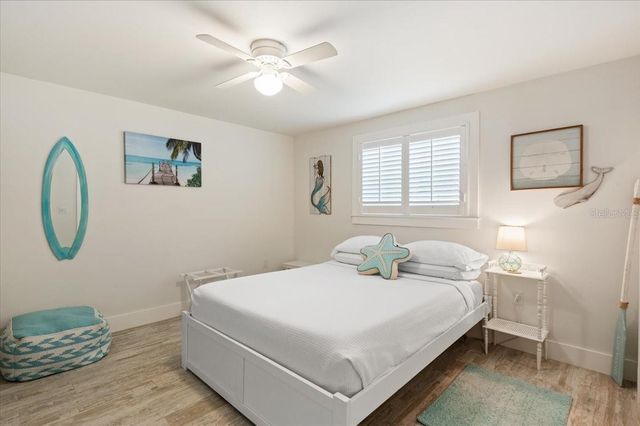 5125 SANDY BEACH AVENUE, Sarasota, FL 34242