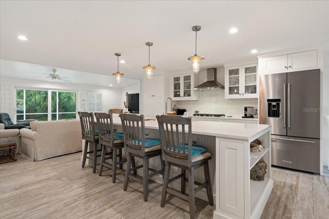 5125 SANDY BEACH AVENUE, Sarasota, FL 34242