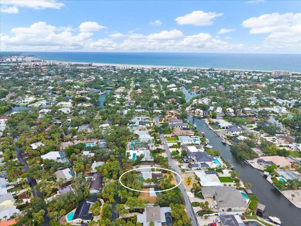 Image 40 of property listing at 5125 SANDY BEACH AVENUE, Sarasota, FL 34242