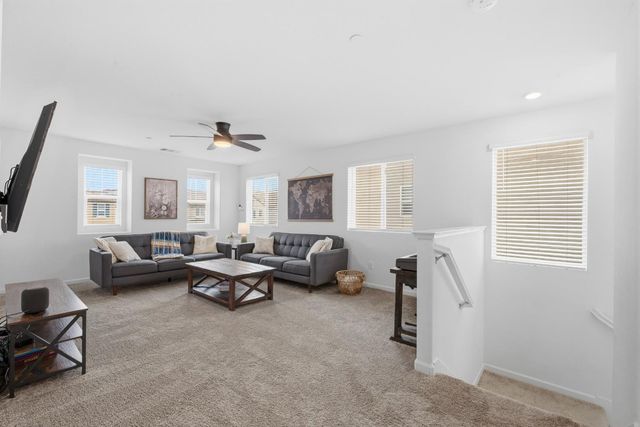 7240 Encore Way, Roseville, CA 95747