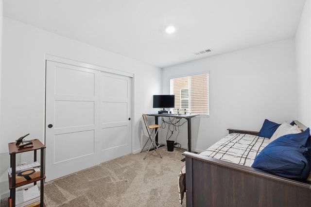 7240 Encore Way, Roseville, CA 95747