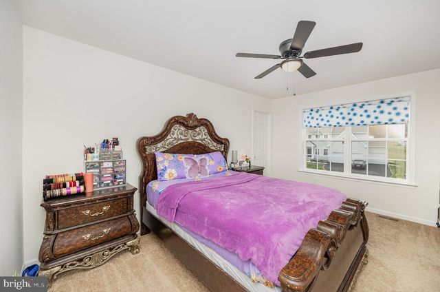 4555 LARK MEADOWS DRIVE, Mechanicsburg, PA 17055