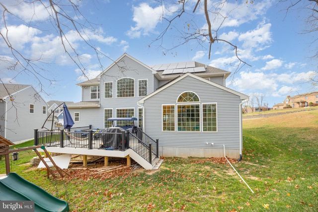 4555 LARK MEADOWS DRIVE, Mechanicsburg, PA 17055