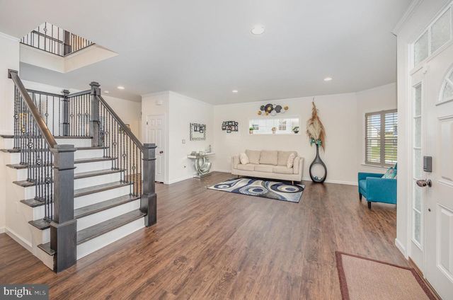 4555 LARK MEADOWS DRIVE, Mechanicsburg, PA 17055