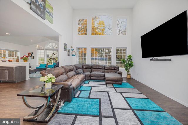 4555 LARK MEADOWS DRIVE, Mechanicsburg, PA 17055