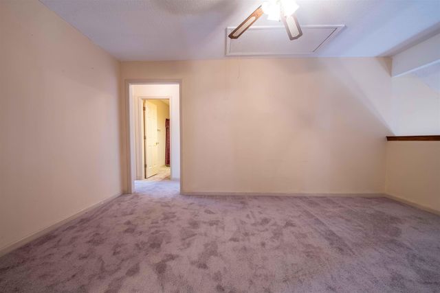 2033 WESTBRIAR DR, Memphis, TN 38016