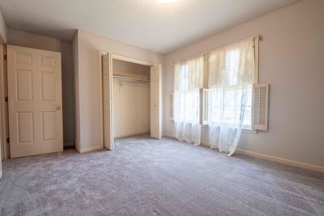 2033 WESTBRIAR DR, Memphis, TN 38016