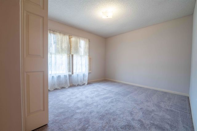 2033 WESTBRIAR DR, Memphis, TN 38016