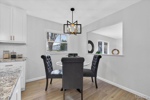 686 Damascus Drive, St Louis, MO 63125