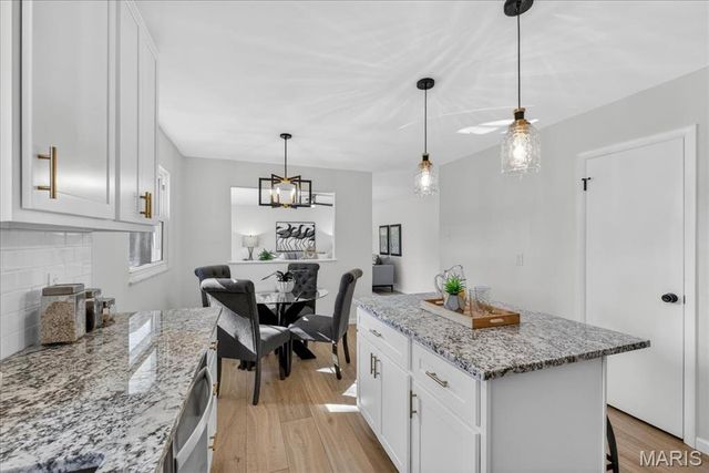 686 Damascus Drive, St Louis, MO 63125