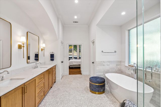 2825 Sun Meadow Drive, Flower Mound, TX 75022