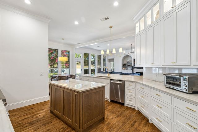 2825 Sun Meadow Drive, Flower Mound, TX 75022