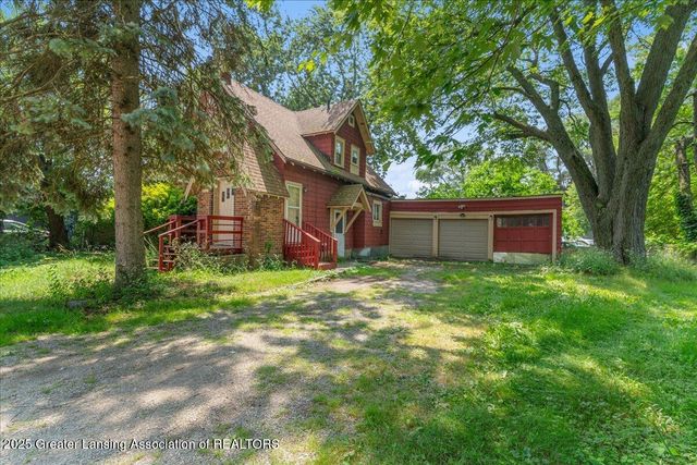 1113 Eaton Court, Lansing, MI 48910