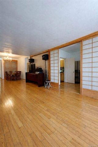 134-54 Maple Avenue 2W, Flushing, NY 11355
