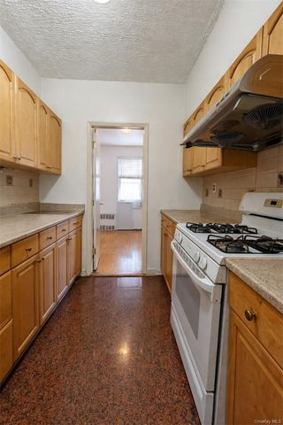 134-54 Maple Avenue 2W, Flushing, NY 11355