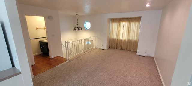 5489 W CYCLAMEN CT, West Jordan, UT 84081