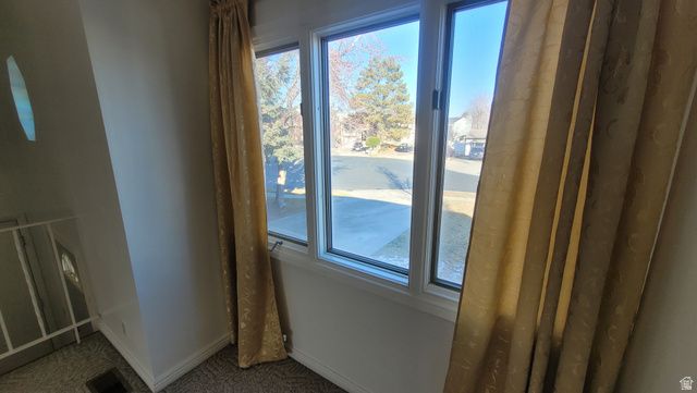 5489 W CYCLAMEN CT, West Jordan, UT 84081