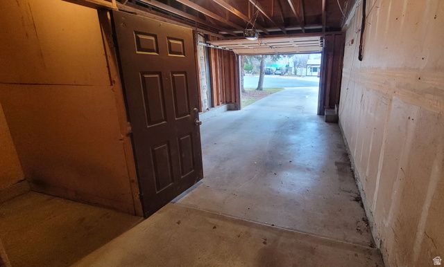 5489 W CYCLAMEN CT, West Jordan, UT 84081