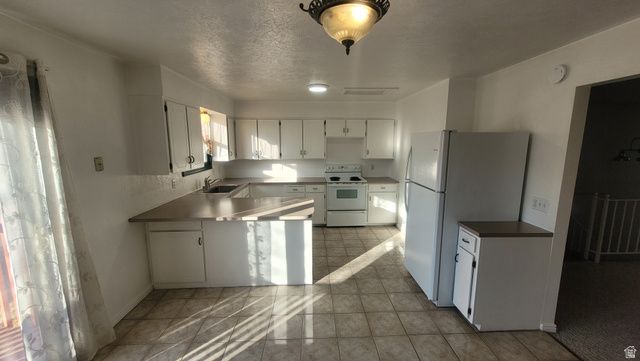 5489 W CYCLAMEN CT, West Jordan, UT 84081