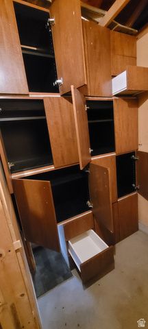 5489 W CYCLAMEN CT, West Jordan, UT 84081