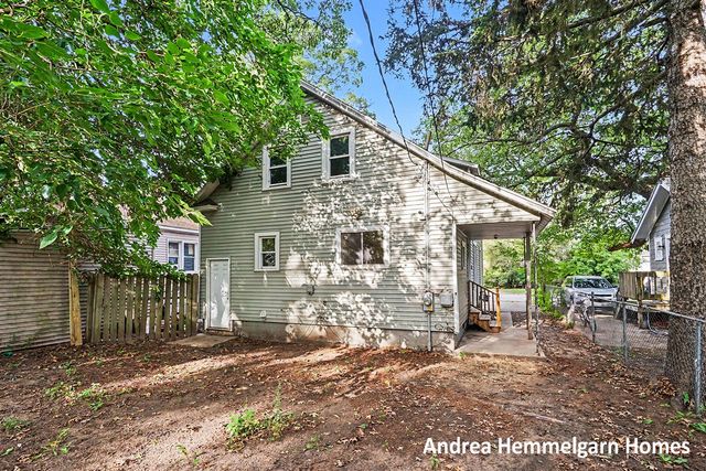 1826 Mc Ilwraith Street, Muskegon, MI 49442