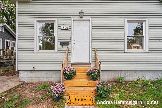 1826 Mc Ilwraith Street, Muskegon, MI 49442