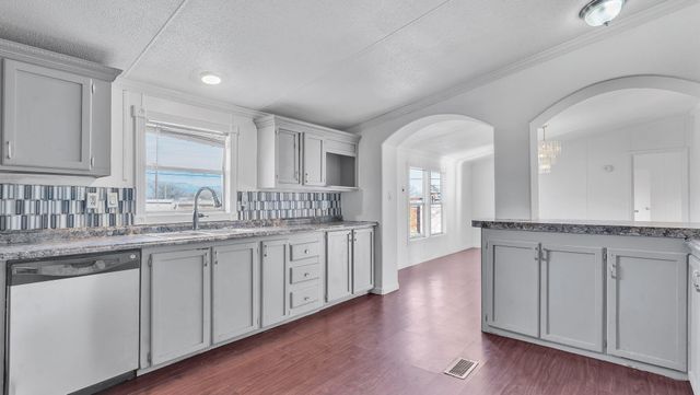 2319 Felicitas Road SW, Albuquerque, NM 87105