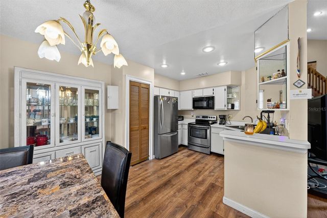 4652 OAK ARBOR CIRCLE, Orlando, FL 32808