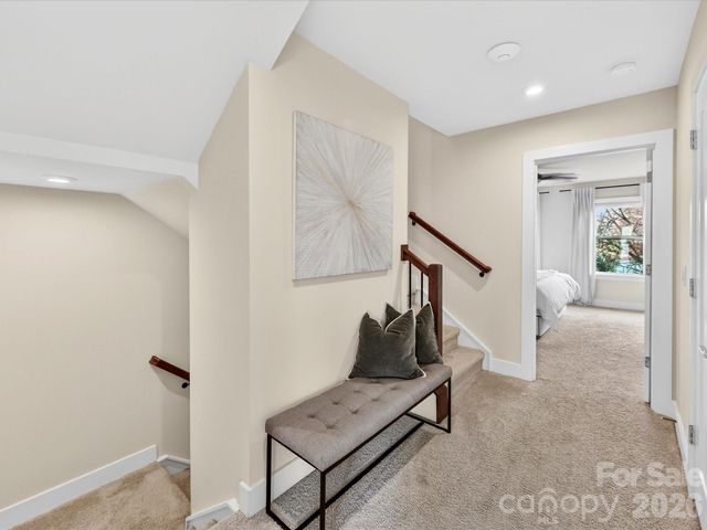 17043 Soho Drive, Charlotte, NC 28204