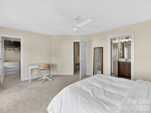 17043 Soho Drive, Charlotte, NC 28204