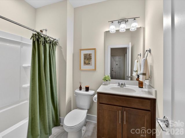 17043 Soho Drive, Charlotte, NC 28204