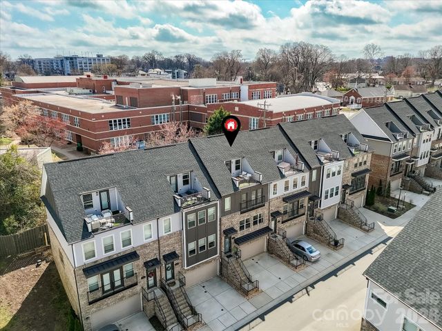 17043 Soho Drive, Charlotte, NC 28204