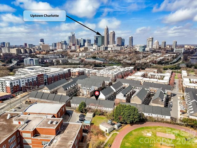 17043 Soho Drive, Charlotte, NC 28204