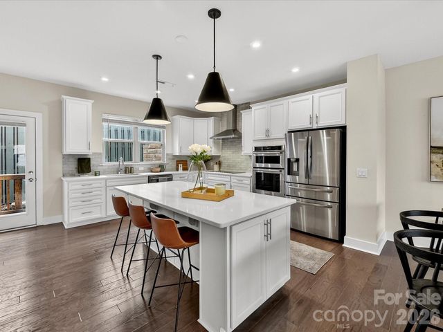 17043 Soho Drive, Charlotte, NC 28204