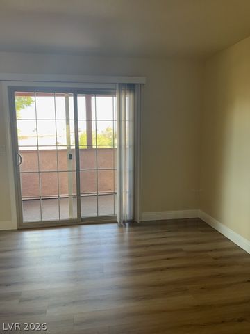 2753 Kline Circle 3, Las Vegas, NV 89121