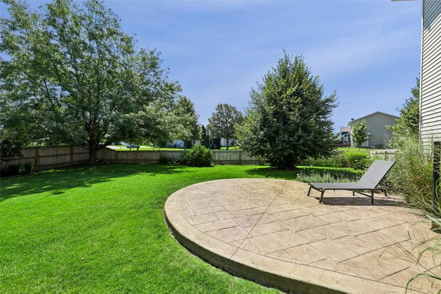 5901 NW 94th Street, Johnston, IA 50131
